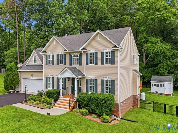 2061 Maginoak Ct, North Chesterfield, VA 23236