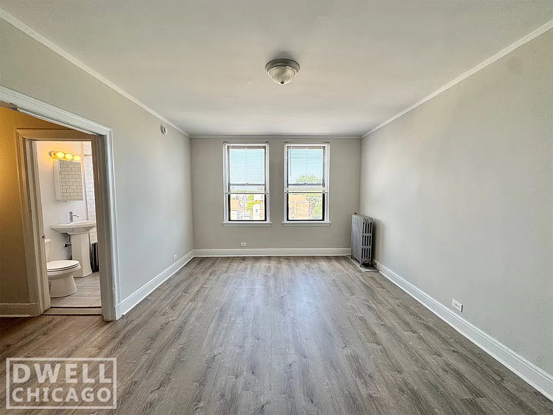 Studio, 400 sqft, $1,595 — Photo 2