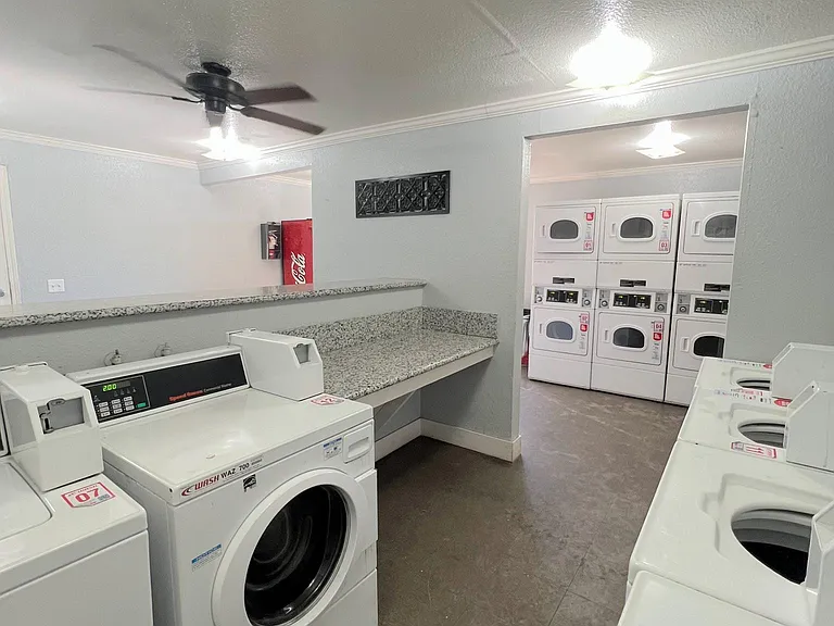 Granite Springs — Photo 22