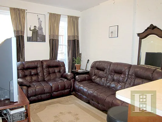 Rented by Halstead Real Estate | media 24