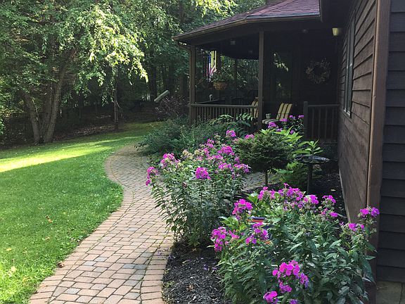 Front porch with paver walk