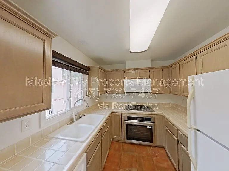 220 Meigs Rd #20 — Photo 6