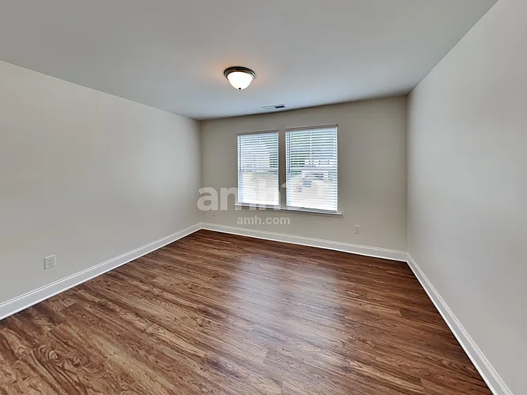 316 Bourne St — Photo 21
