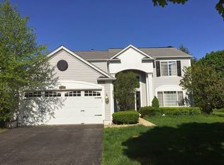 1421 Tara Belle Pkwy, Naperville, IL 60564