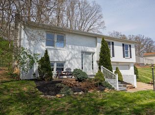 1012 Stoutsville Pike, Circleville, OH 43113