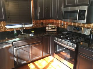 4232 Gibson Ct, Woodbridge, VA 22193