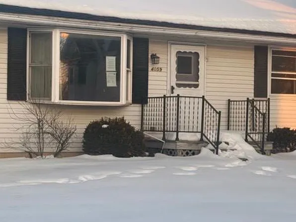 4059 Mauch Chunk Rd, Coplay, PA 18037