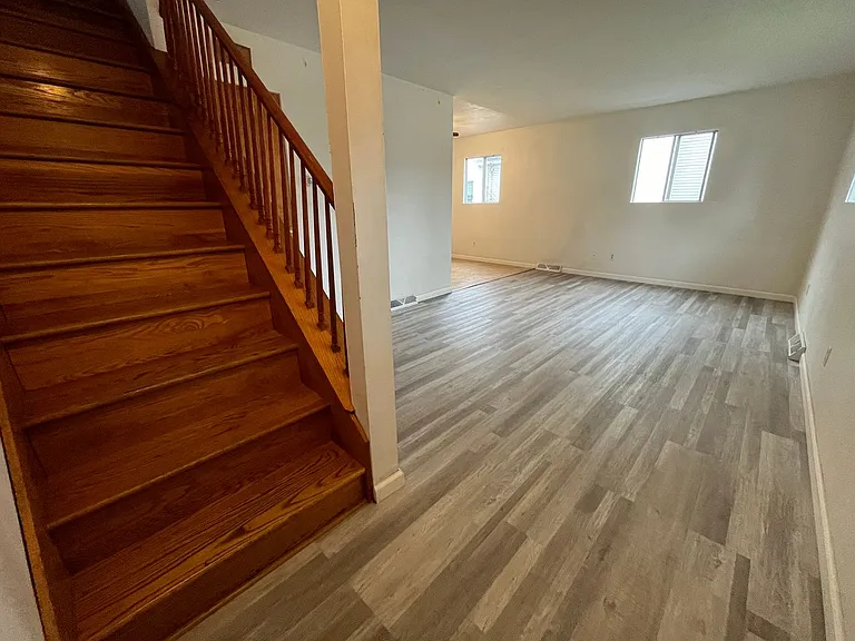 1236 Jackson St — Photo 4