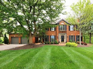 10081 Pond Woods Ln, Cincinnati, OH 45241