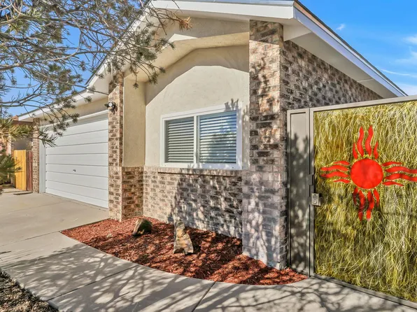 5216 Bogart St NW, Albuquerque, NM 87120