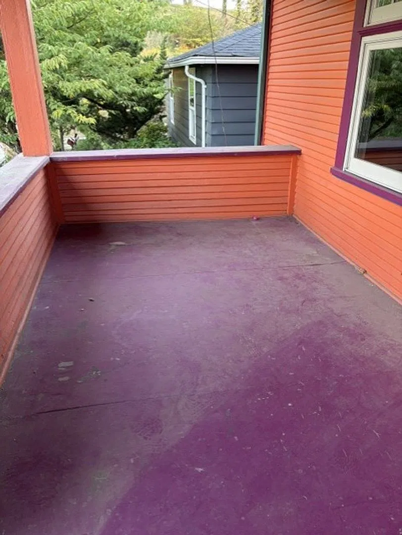 3Bd/2Ba Two-Story Historic Home — Photo 3
