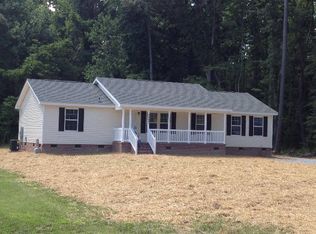 10372 Rainbow Rd, Carrollton, VA 23314