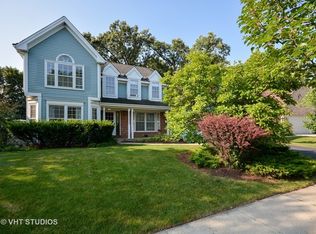 1360 Rolling Oaks Dr, Carol Stream, IL 60188