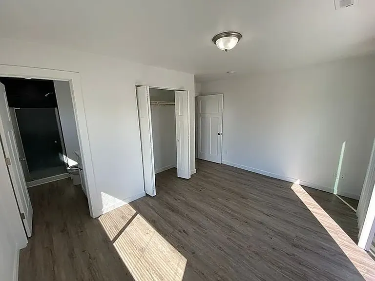 2603 SW Pickford St #105 — Photo 9
