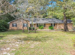 6092 Blueberry Ln, Crestview, FL 32536