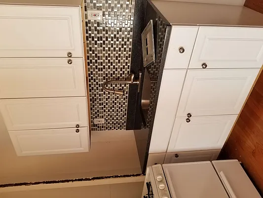 Rented by BRICK & GALO REALTY CORP | media 13