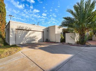 462 Leisure World, Mesa, AZ 85206