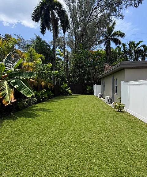 1330 Marseille Dr — Photo 16