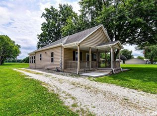 912 S Houston St, Taylorville, IL 62568