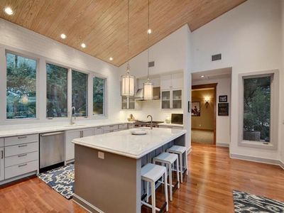 1040 Polo Club Dr, Austin, TX, 78737