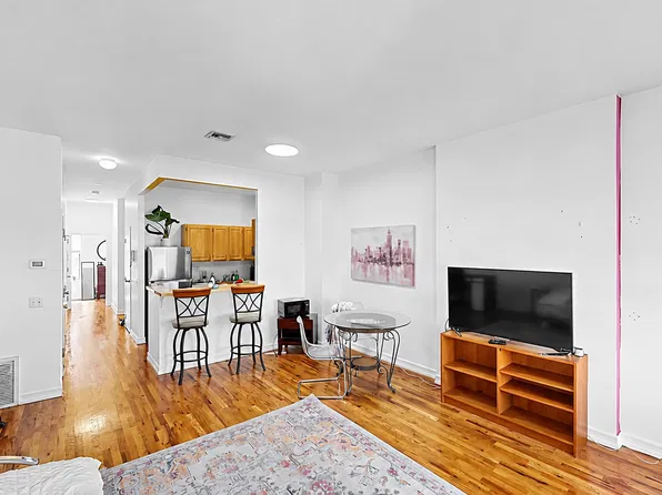 116 West 136th Street image 1 of 8