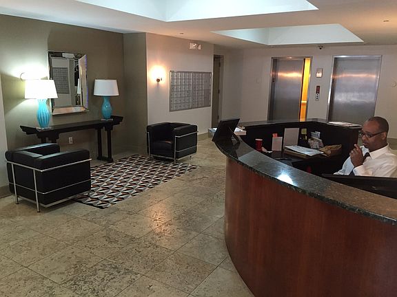 Entrance lobby with concierge