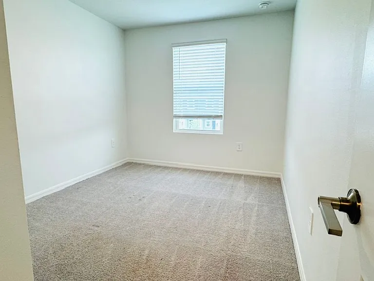 3591 Mayfair St — Photo 20
