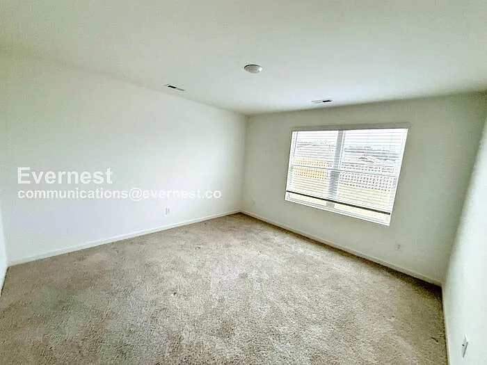 241 Koslin Loop — Photo 7