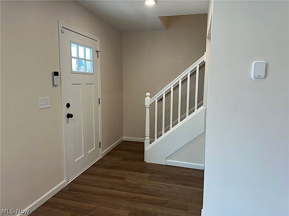 4th image of 206 Beachwood Dr