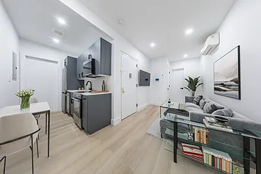 Rented by Platinum Properties