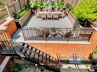2140 N Clifton Ave, Chicago, IL 60614