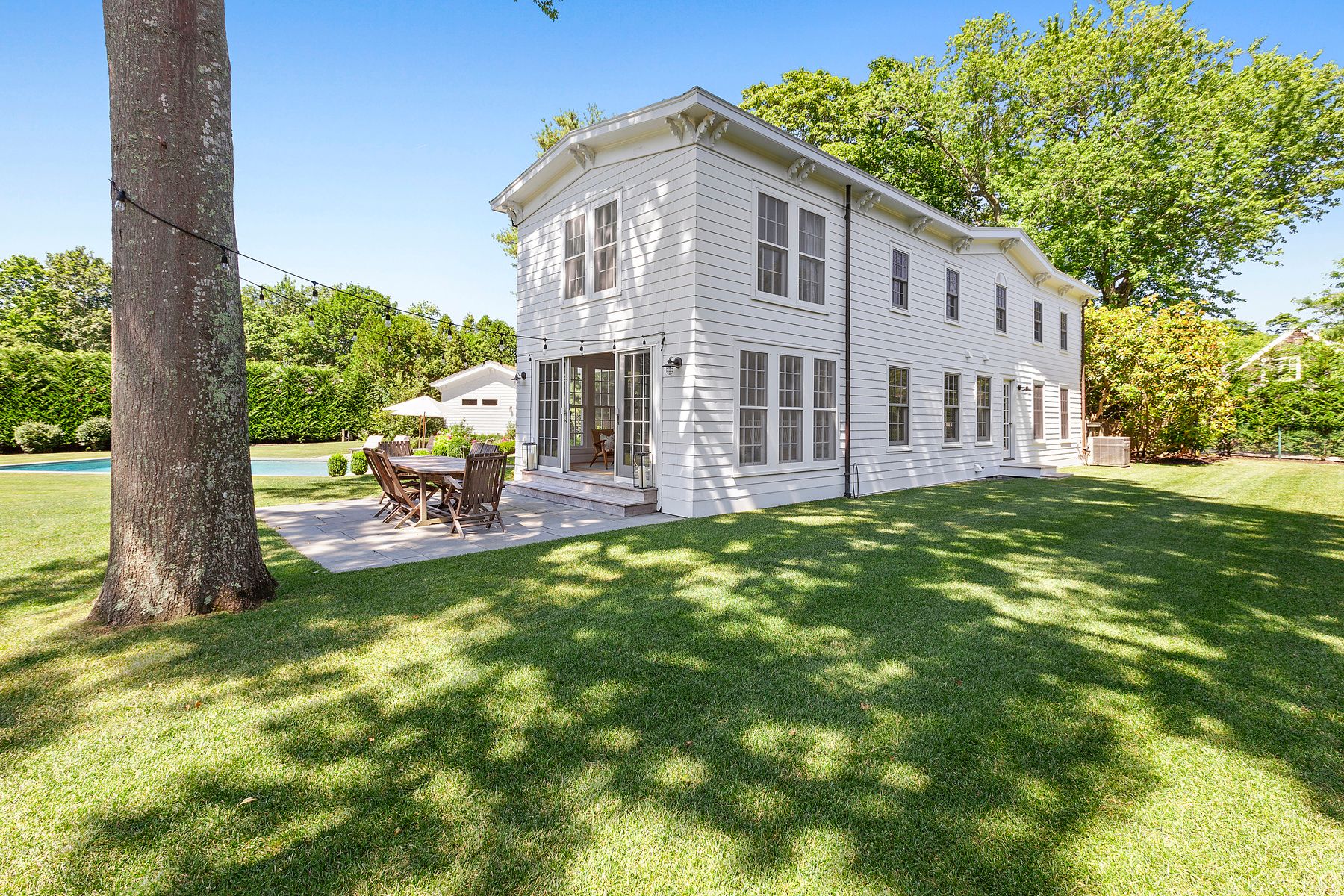 18 Halsey St, Bridgehampton, NY 11932 Out East