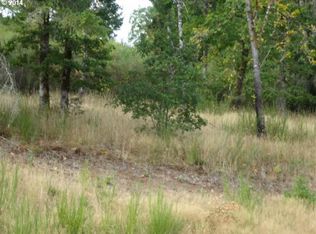 Larae, Cottage Grove, OR 97424