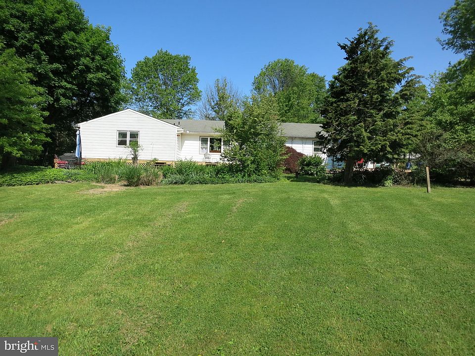 2103 Upper Stump Rd, Perkasie, PA 18944 Zillow