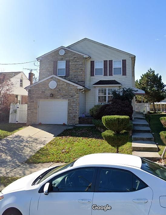 1st image of 2108 Borbeck Ave