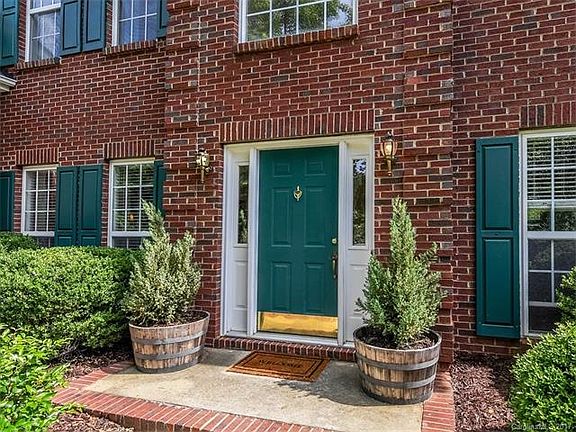 3rd image of 4003 Raven Rock Ct