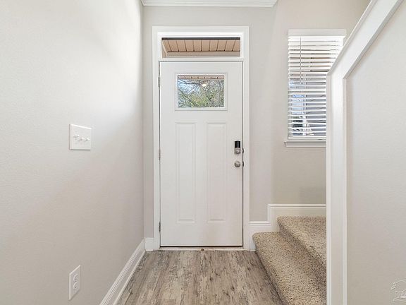 5th image of 308 S F St
