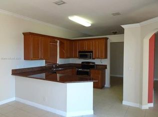 12830 SW 51st St, Hollywood, FL 33027