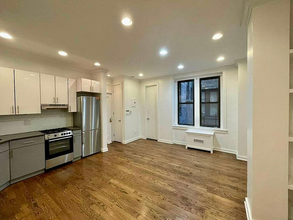 1st image of 420 Eastern Pkwy #1S