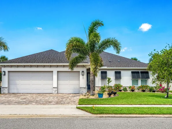 4055 Negal Cir, Melbourne, FL 32901