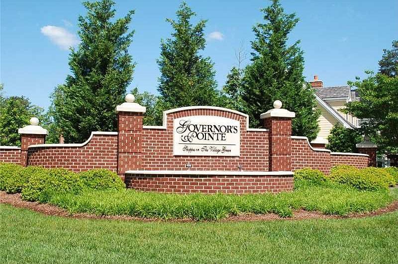 1st image of 242 Wentworth Ct