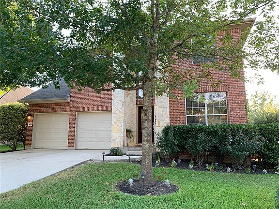2nd image of 414 Clarence Ct