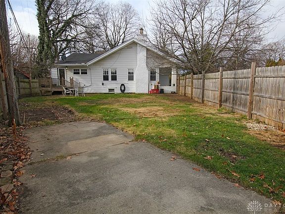 5th image of 1548 Oakland Ave