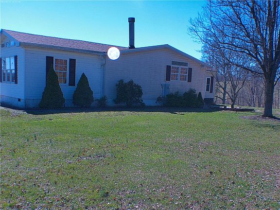 3rd image of 107 Hunting Hills Rd