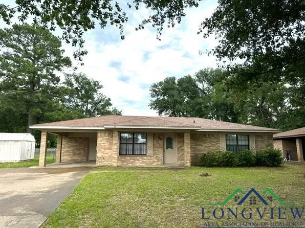 316 Gray St, Henderson, TX 75652