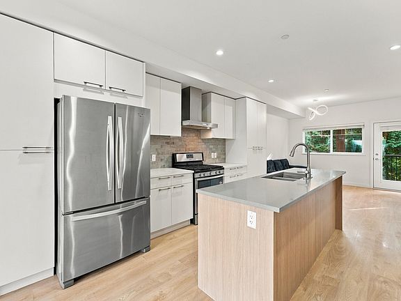2nd image of 22810 113th Ave #25