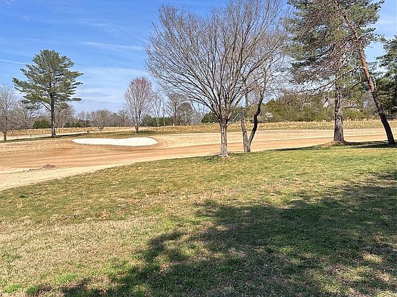 2nd image of 4029 Pinecrest Dr NE #166