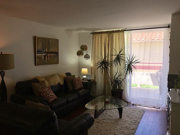 3rd image of 320 Isthmus Way Unit 24