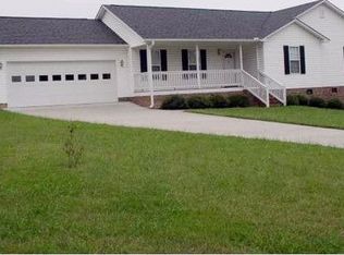 128 W Quailridge Rd, Oxford, NC 27565