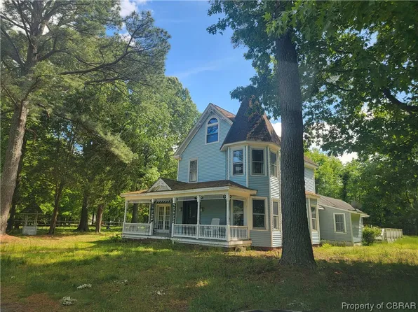1568 Hallieford Rd, Hallieford, VA 23068